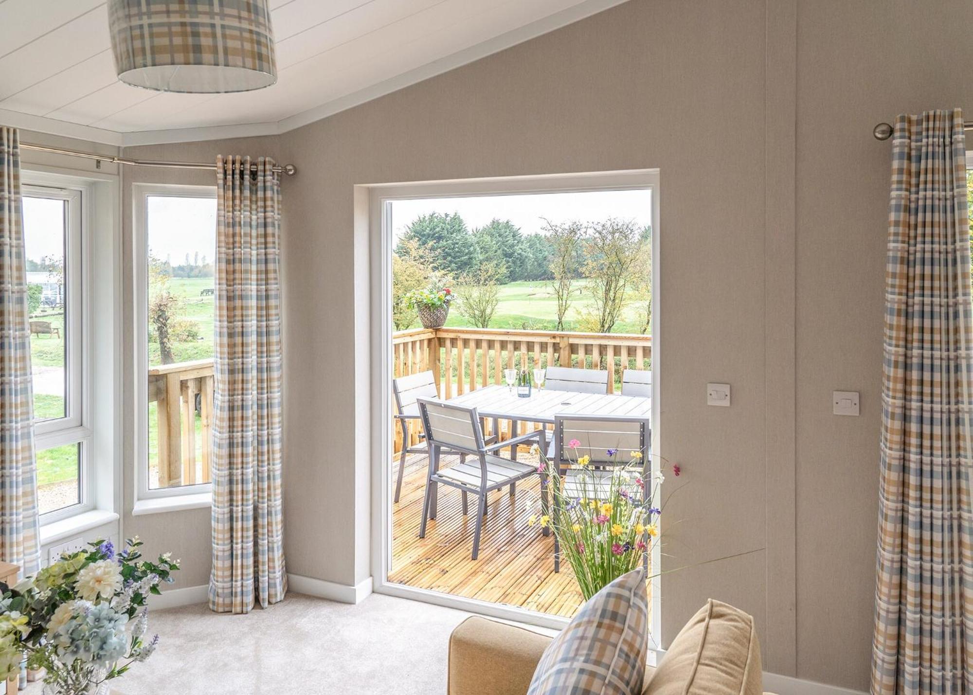 Hawthorn Glen Lodges Downham Market Exteriör bild