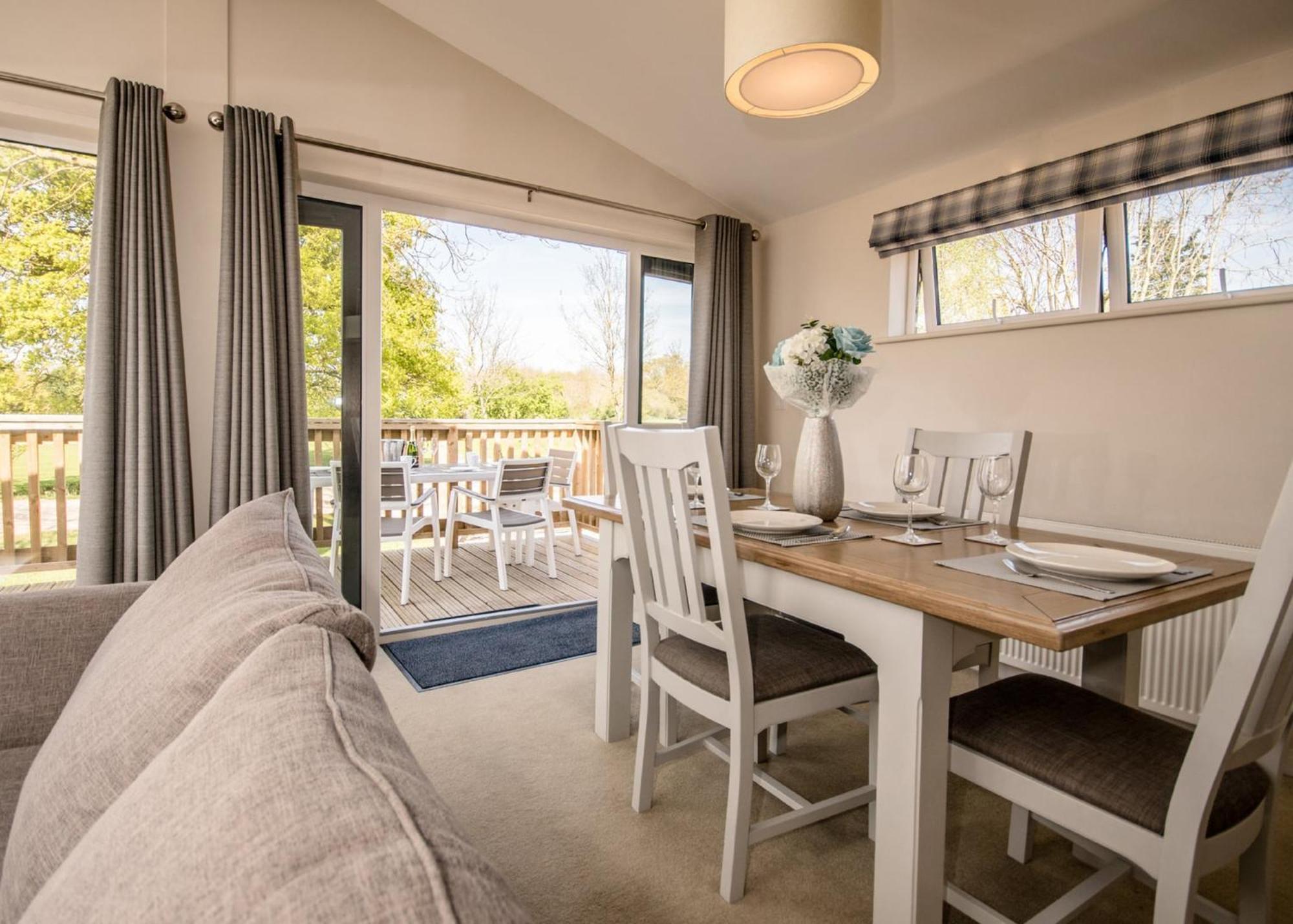 Hawthorn Glen Lodges Downham Market Exteriör bild